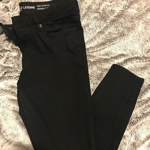 GAP HIGH STRETCH JEANS (LEGGING)